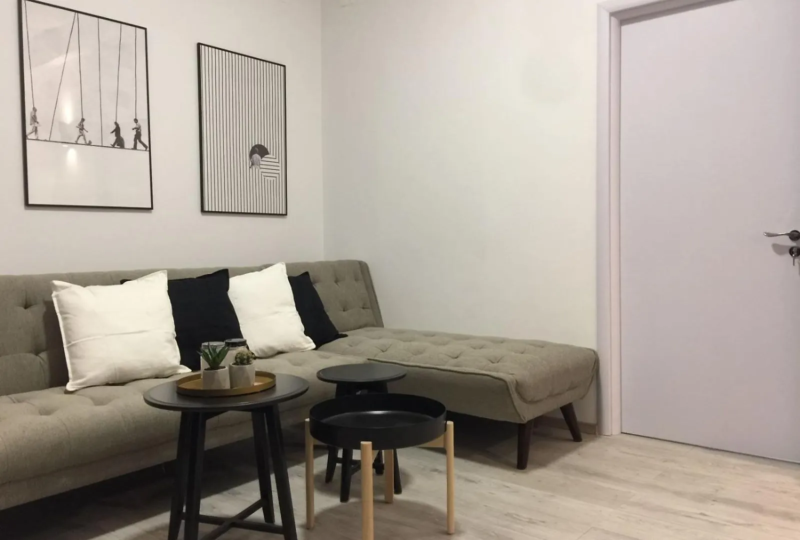 Modern Muse Apartment Bucareste